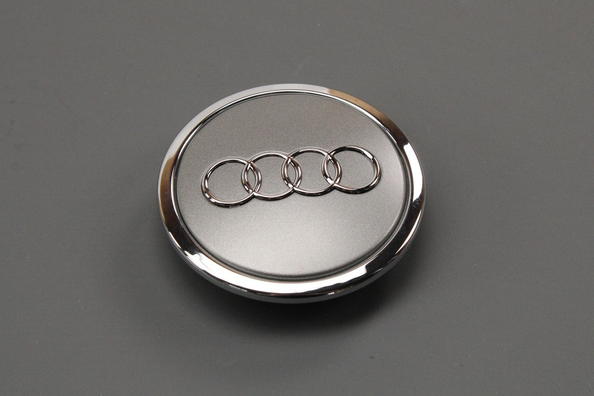 Audi A3 A4 A8 Q3 Q5 TT R8 RS3 RS6 alloy wheel centre cap 4B0601170A 7ZJ