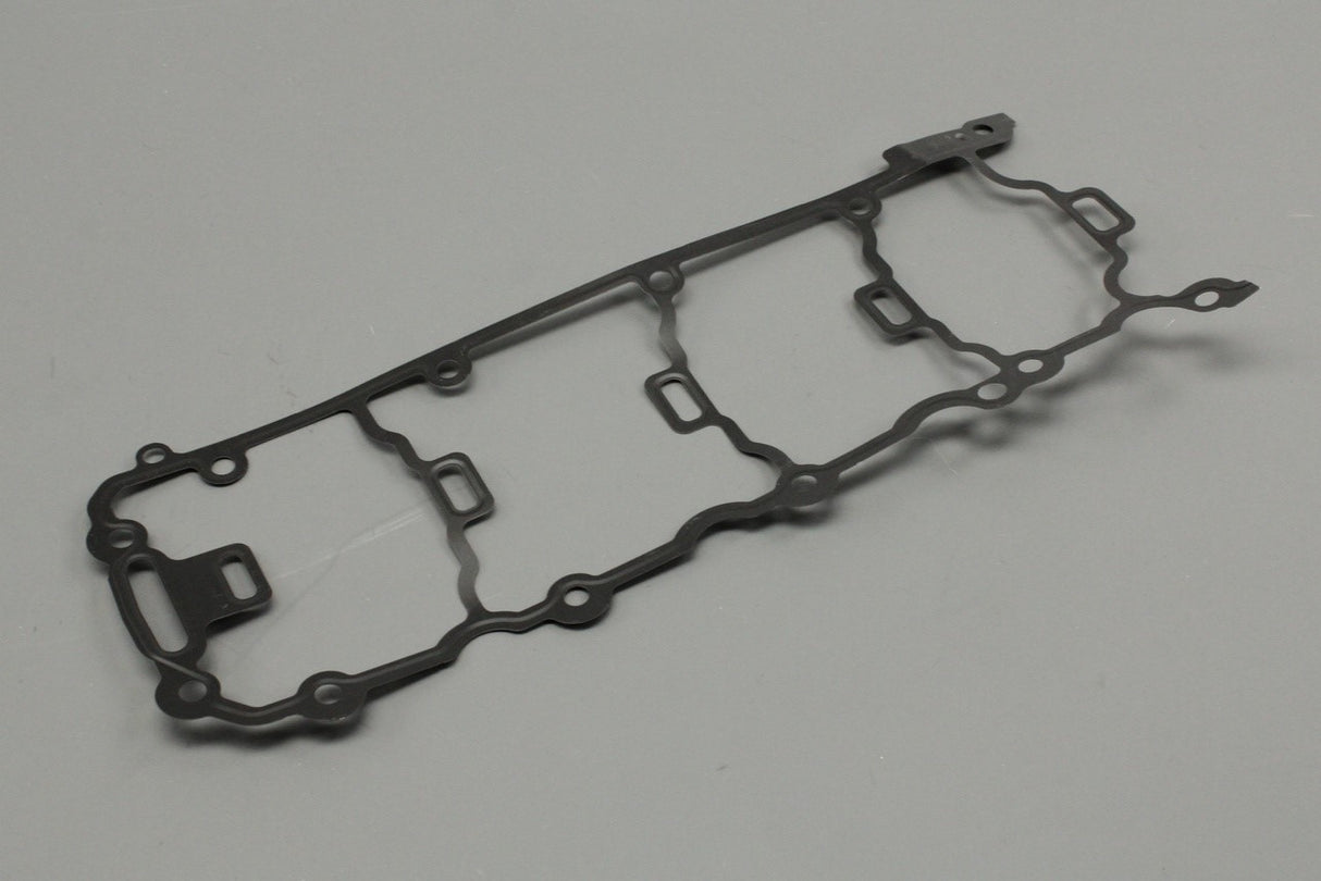 VW Golf Audi A1 A3 Skoda SEAT Leon 1.2 TSI valve cover gasket 03F103483A