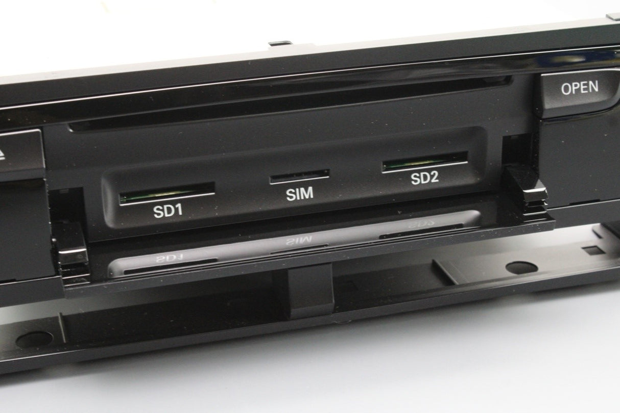 Audi A4 S4 RS4 A5 S5 RS5 Q5 RHD multimedia MMI control unit 8R2035670J
