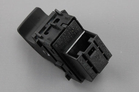 Skoda Kodiaq Karoq tailgate boot lid release button/switch 565959831 WHS