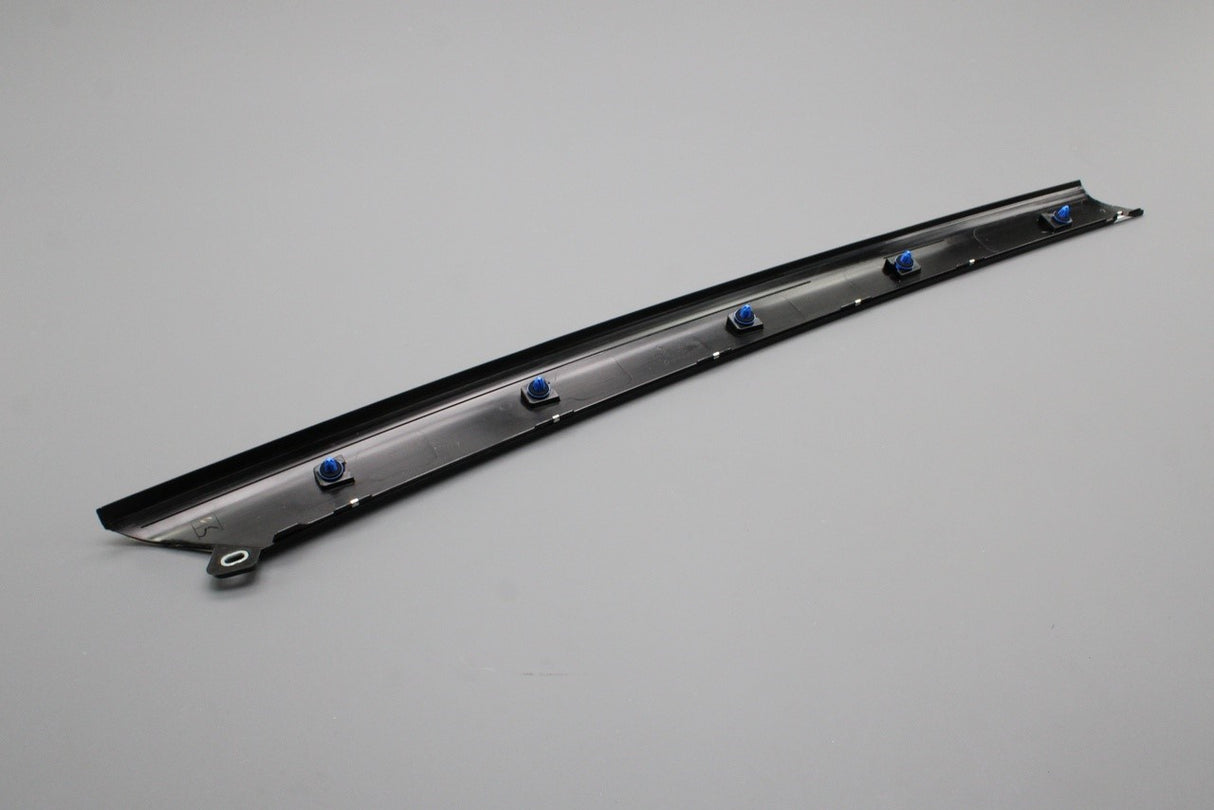 VW ID.Buzz gloss black exterior A-pillar trim (right) 1T3853266B 041