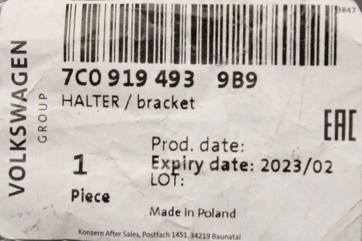 VW Crafter 17-on front bumper parking sensor bracket left 7C0919493 9B9