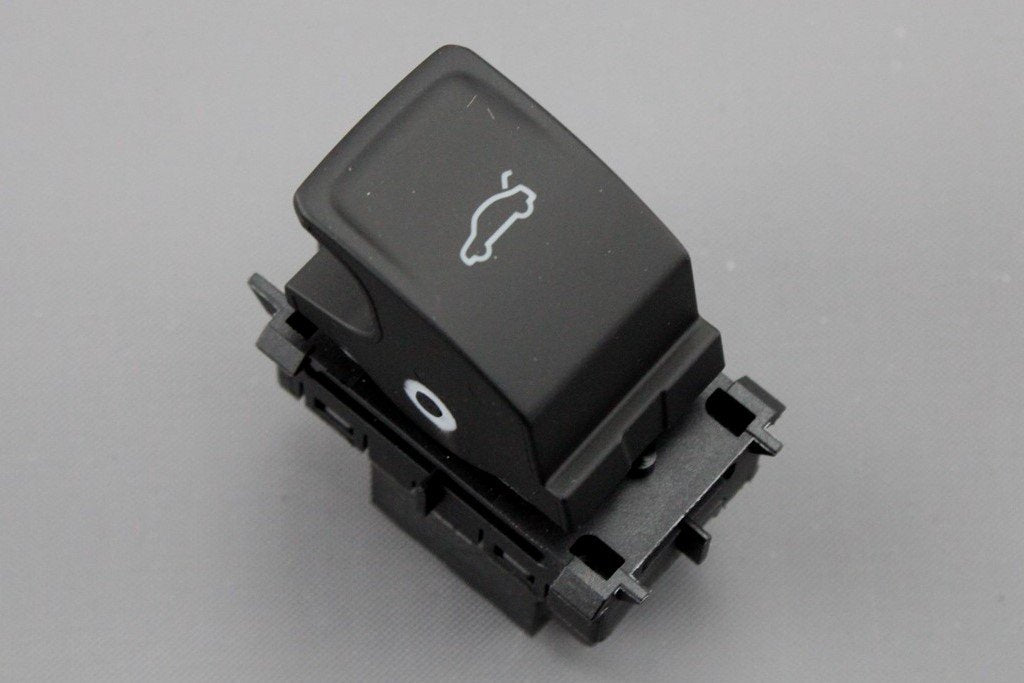 Skoda Kodiaq Karoq tailgate boot lid release button/switch 565959831 WHS, view 1