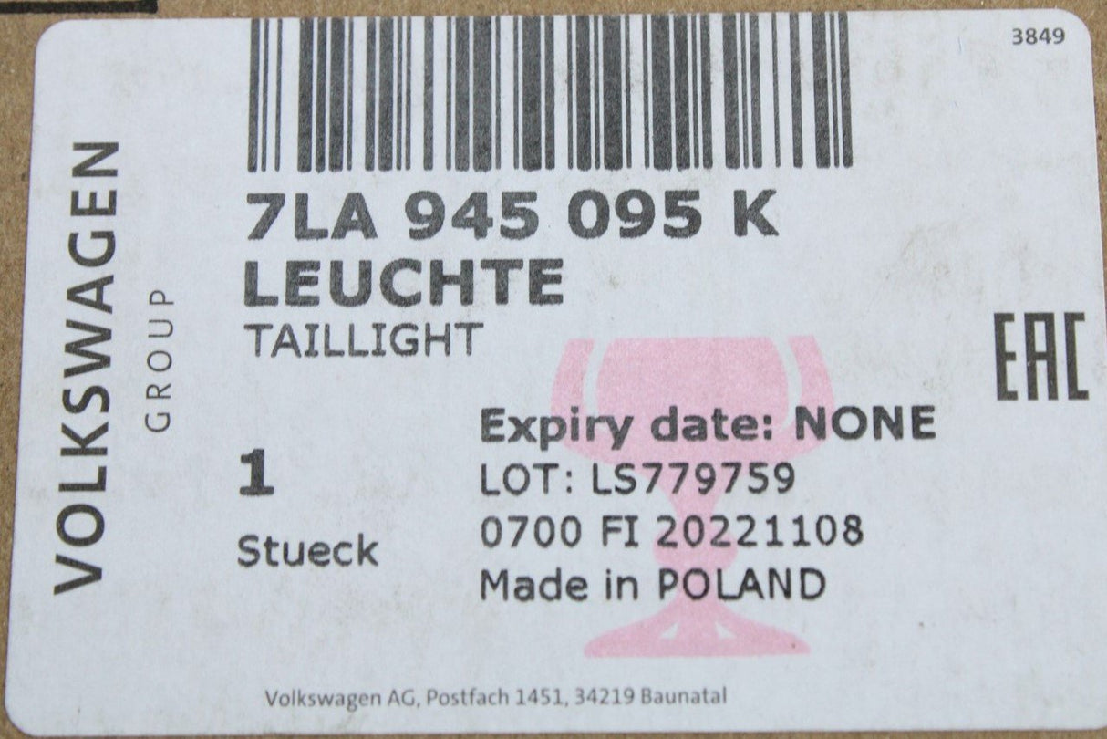 VW Transporter T6.1 left halogen tail light (tailgate model) 7LA945095K