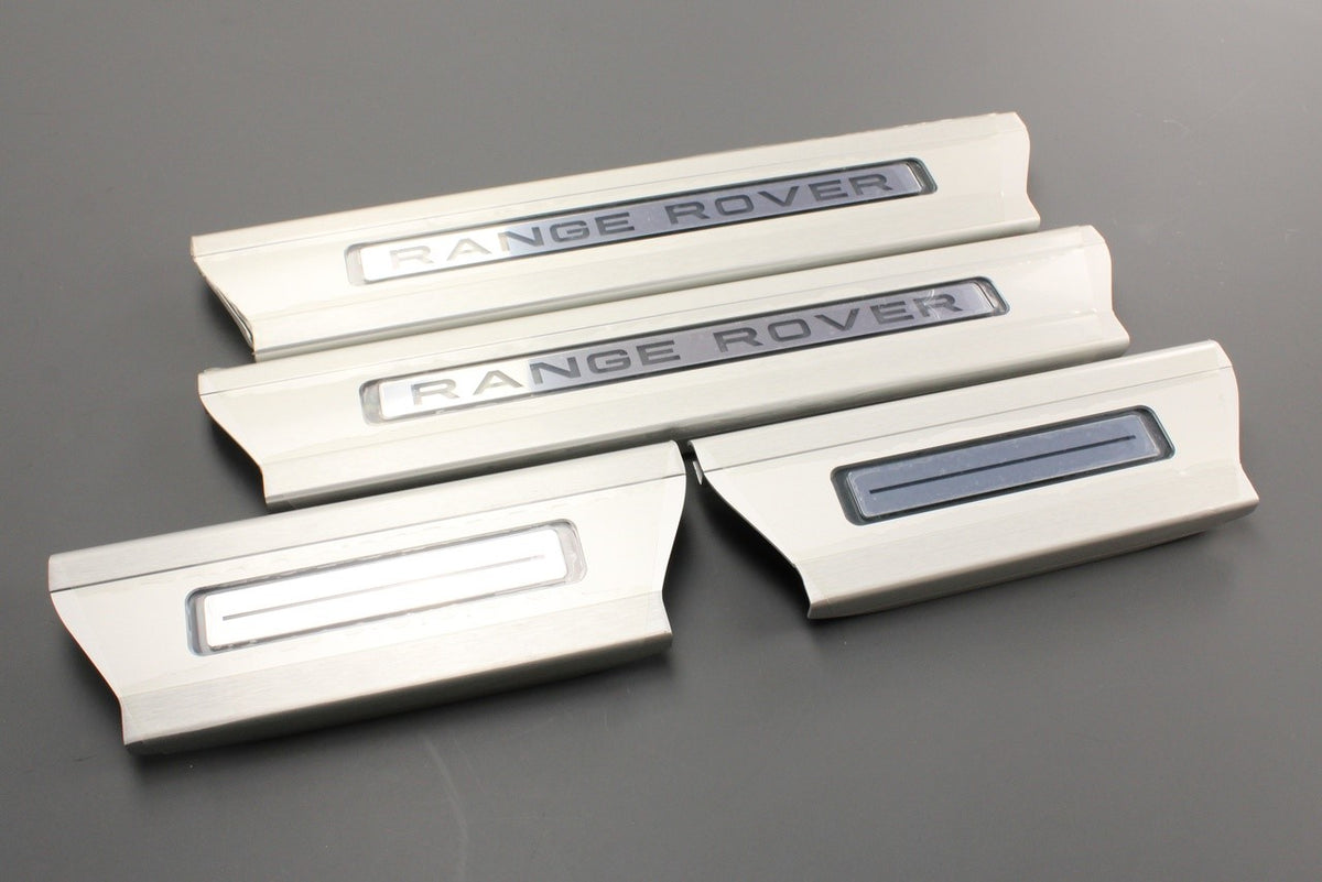 Range Rover 2013-22 illuminated door sill scuff plates VPLWS0208, view 1