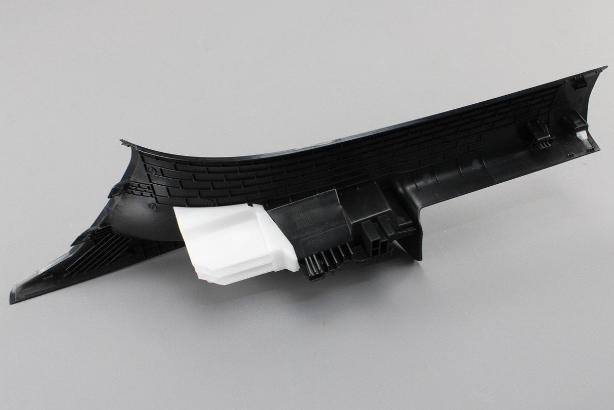Skoda Kodiaq 2019-On Right rear door sill trim (Black) 565868270C 9B9