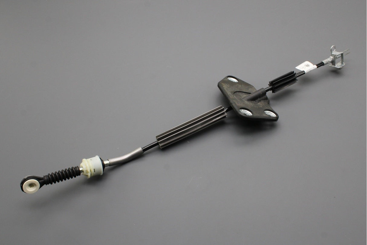 VW Transporter T6.1 20-24 RHD auto DSG gear shifter cable 7L2713265B