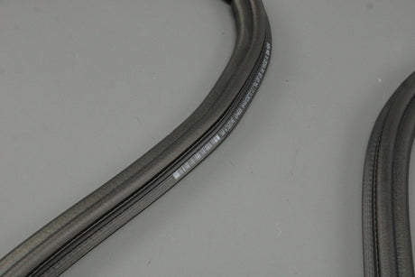 Skoda Octavia Combi 2020-on boot lid seal 5E7827705J