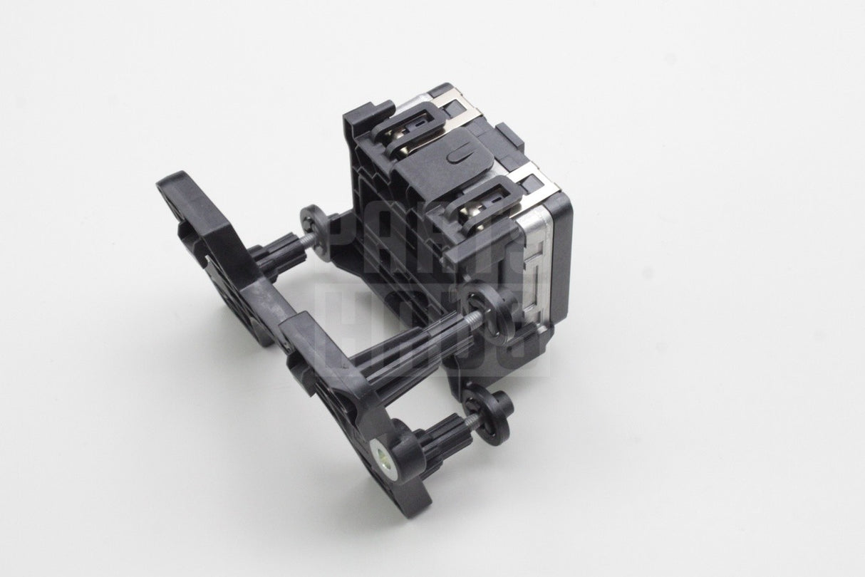 VW Passat B8 Skoda Superb 2015-2024 front ACC radar sensor 3Q0907561E