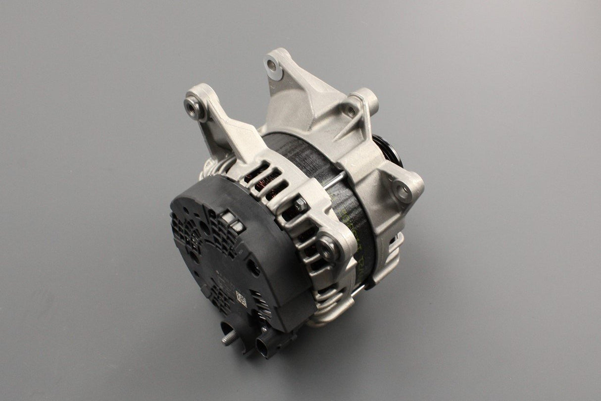 Mercedes-Benz E GLK GLC alternator A000906092280