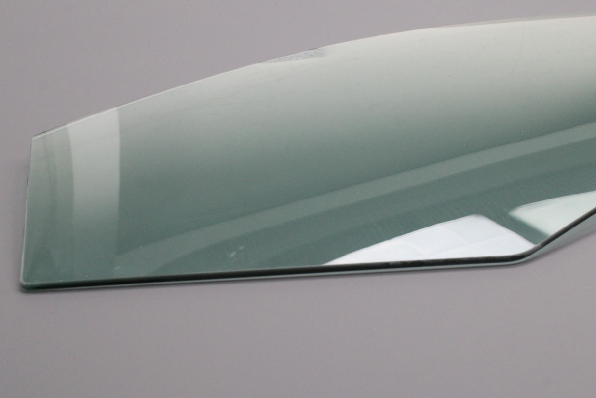 VW Scirocco 2009-2018 front side door window glass (left) 1K8845201B