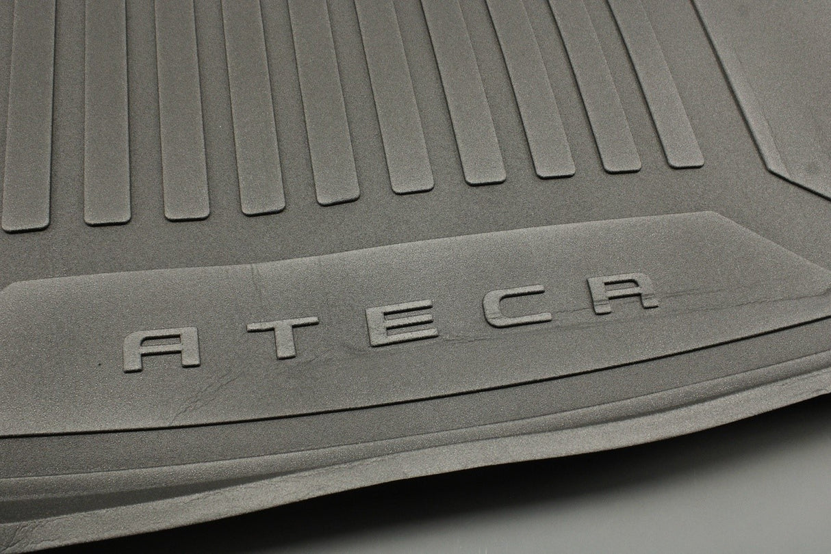 SEAT Ateca 2016-on foam luggage compartment boot liner 575061201D
