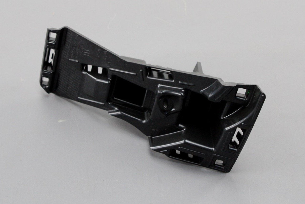 Skoda Fabia 2015-21 front grille retaining bracket (right) 6V0807724
