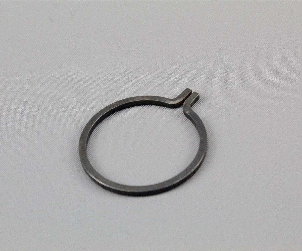 VW Transporter T5 T6 driveshaft securing clip ring 7H0407297
