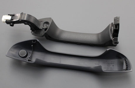 SEAT Leon 2020-on KESSY exterior door handle (front right) 5FC837206 GRU