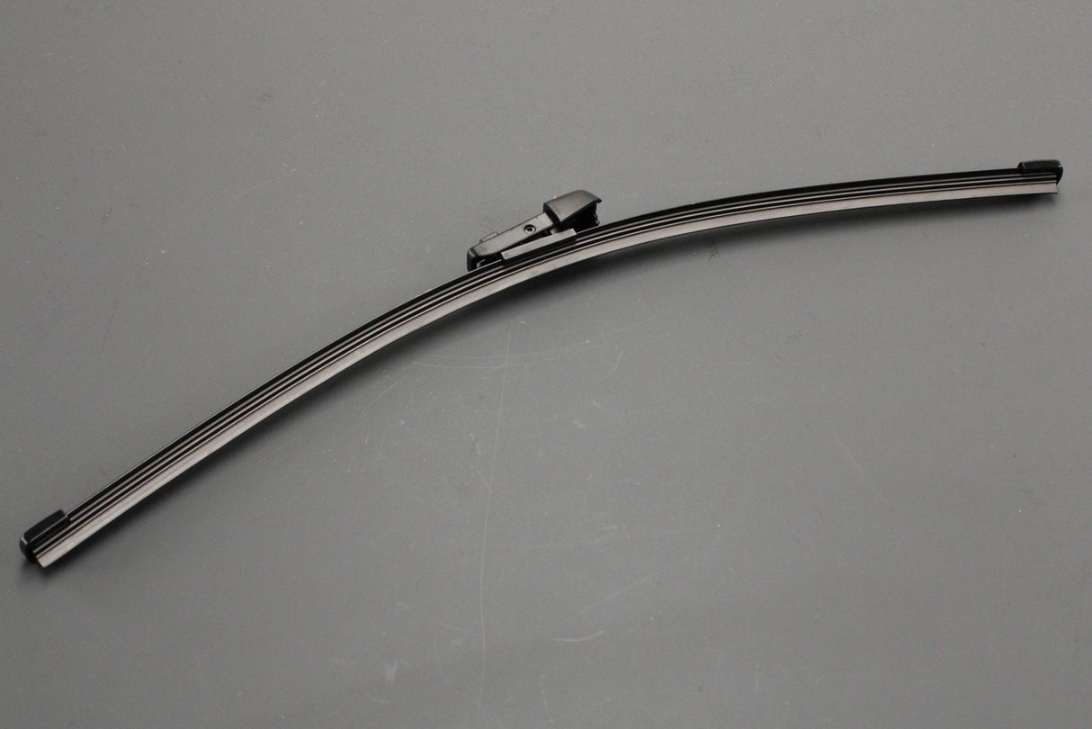 Skoda Superb Sedan 2015-on rear wiper blade 3V5955425