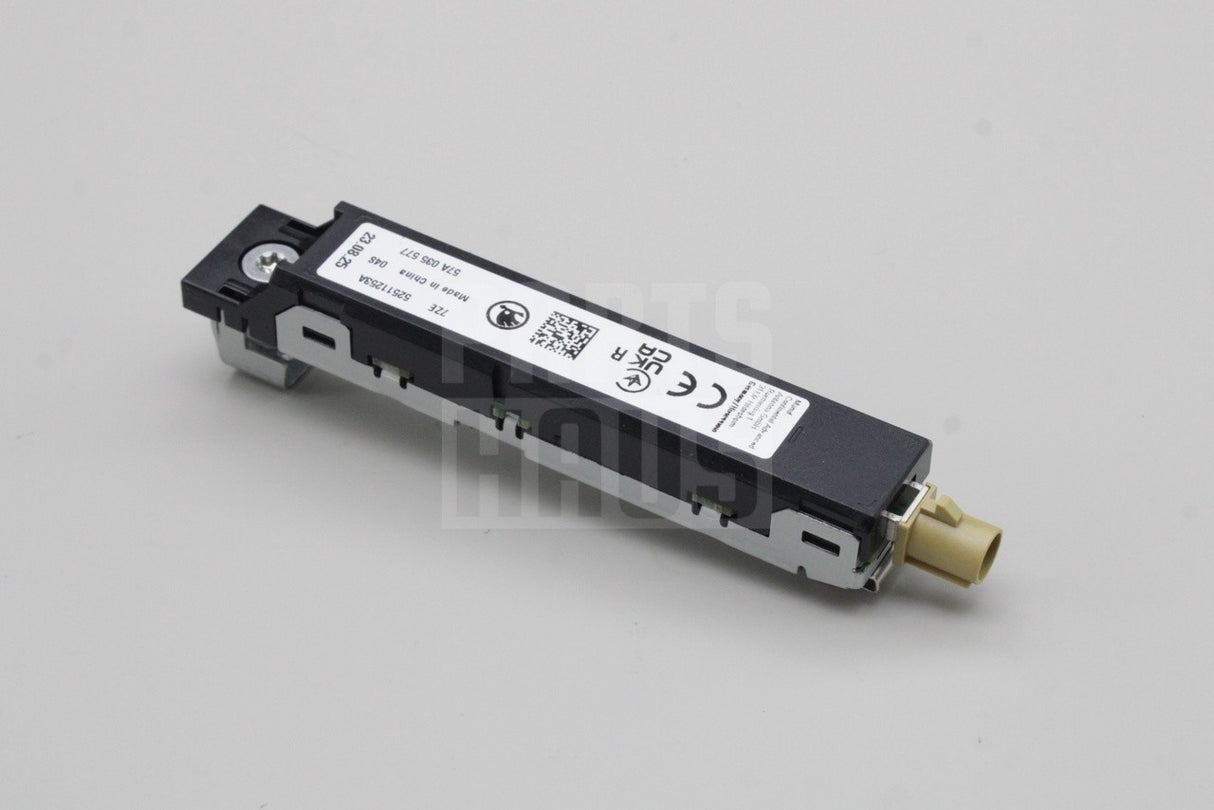 Skoda Karoq 2018-on screen aerial impedance converter (AM/FM) 57A035577