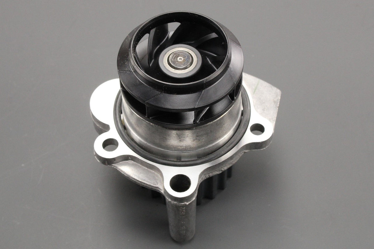 VW T5 Golf Audi Skoda SEAT Leon water pump (1.4,1.9,2.0 TDI) 045121011H