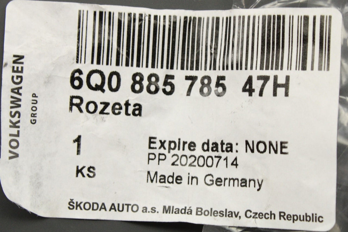 Skoda Fabia 2005-2014 rear seat release trim 6Q0885785 47H