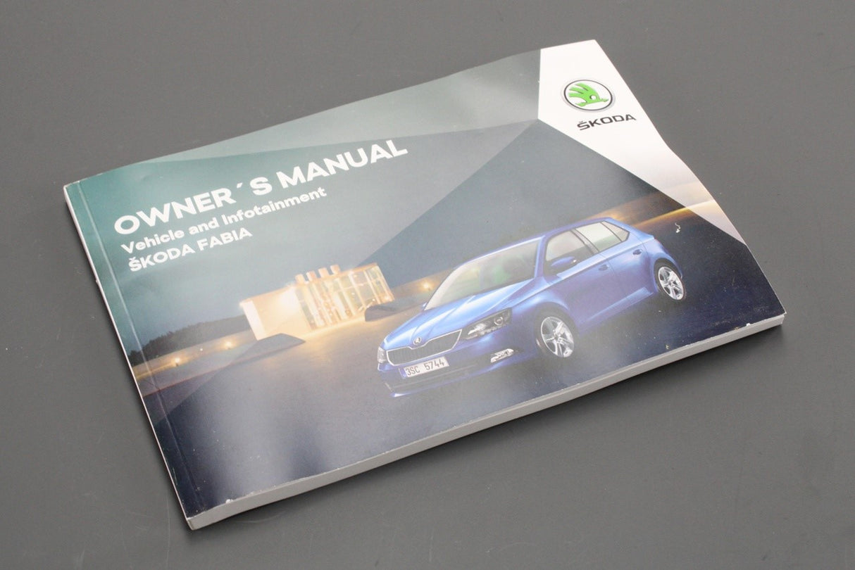 Skoda Fabia 2015-23 owners manual handbook 6V0012720AG
