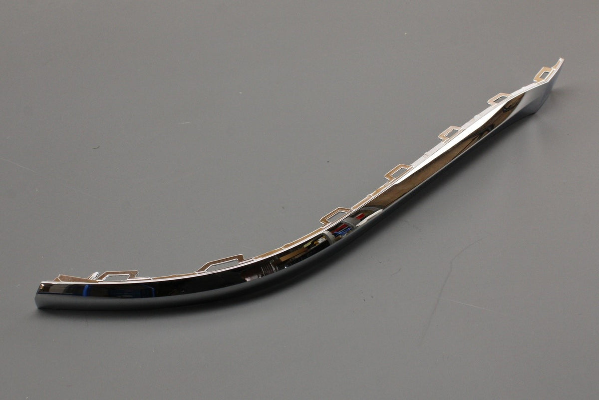 Bentley Continental GT 12-17 rear chrome bumper trim (right) 3W3807918, view 1