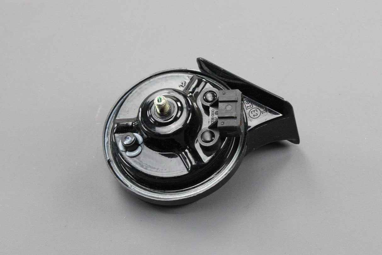 VW Golf MK4 Bora T4 Audi A3 TT SEAT Skoda horn (low tone) 3B0951221