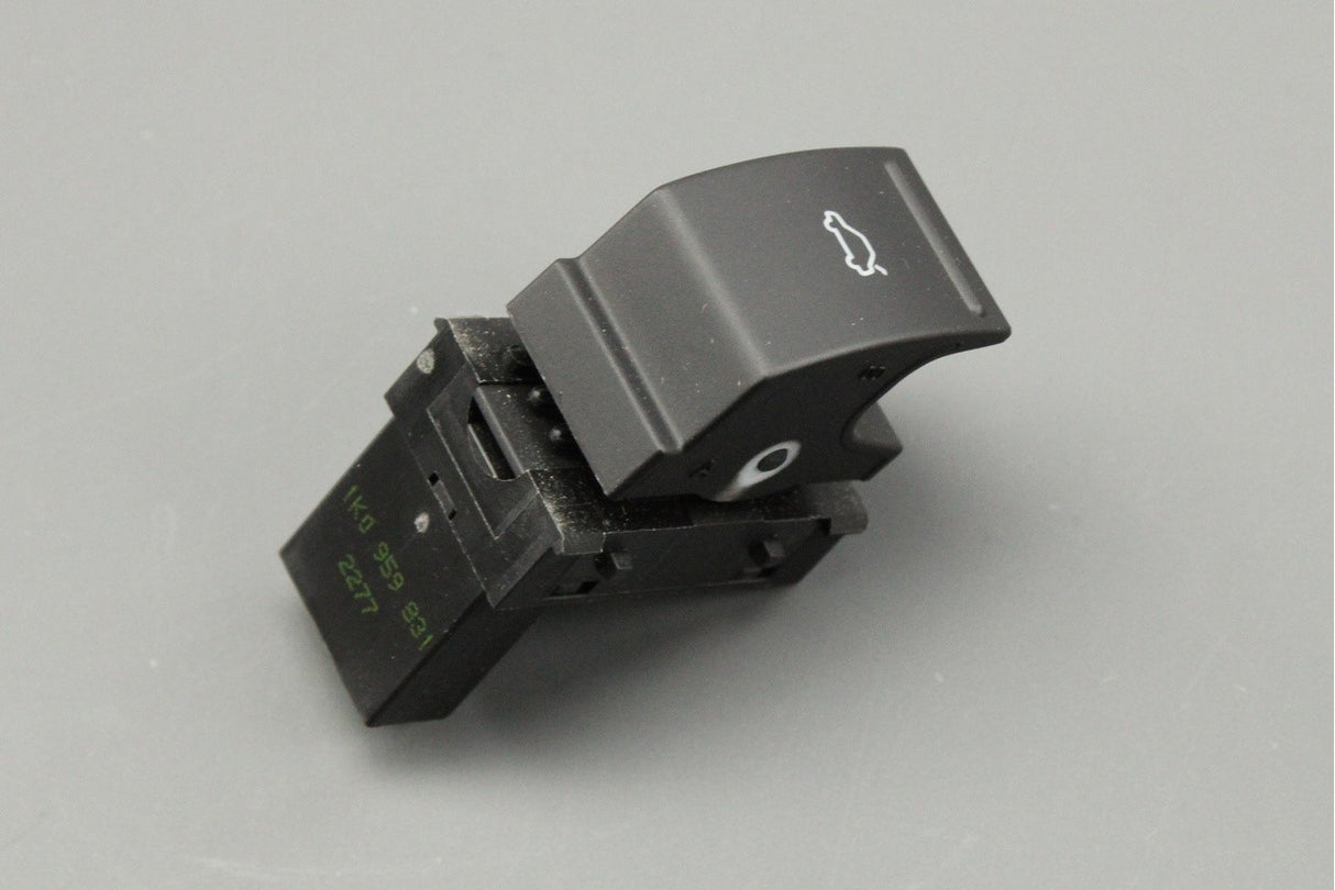 VW Scirocco 09-14 Jetta 11-18 boot lid release switch 1K0959831 REH