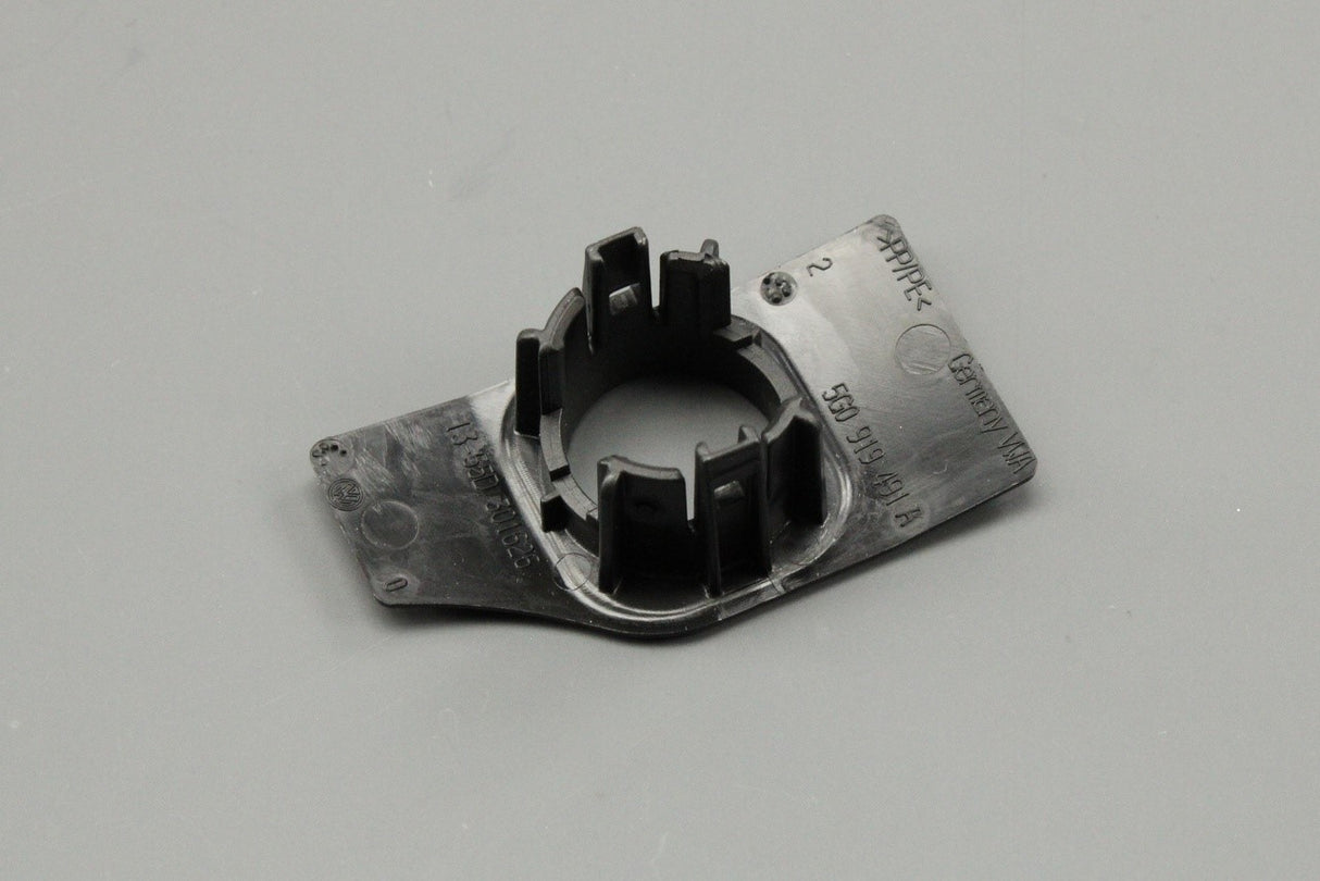 VW Golf MK7 2013-17 parking sensor bracket (centre rear left) 5G0919491A