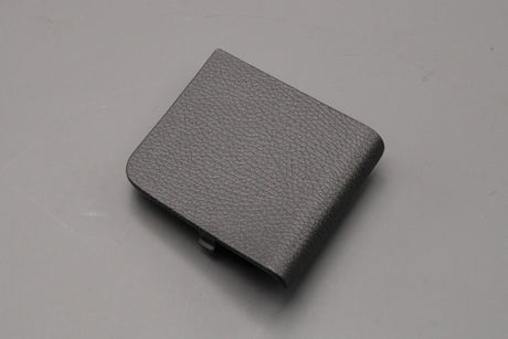 VW Passat Estate B6 B7 tailgate inspection cover (right) 3C9867748 9B9