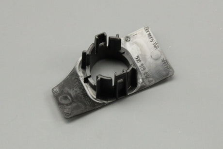 VW Golf MK7 2013-2017 parking sensor bracket (centre rear right) 5G0919492A