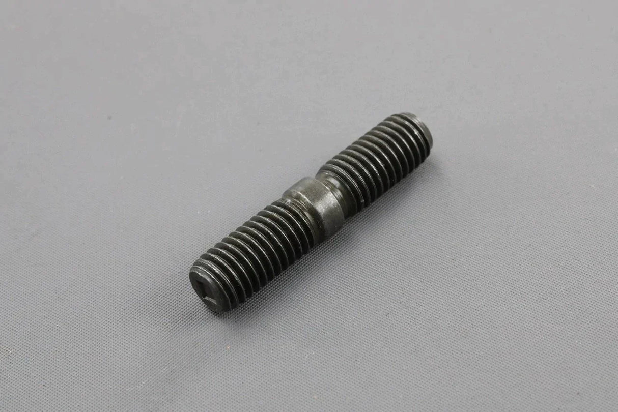 VW Crafter 2006-2016 rear wheel hub threaded stud (x1) N90844201