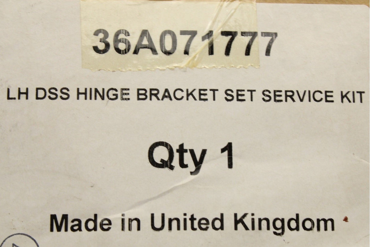 Bentley Bentayga 17-20 side step mounting bracket kit (left) 36A071777