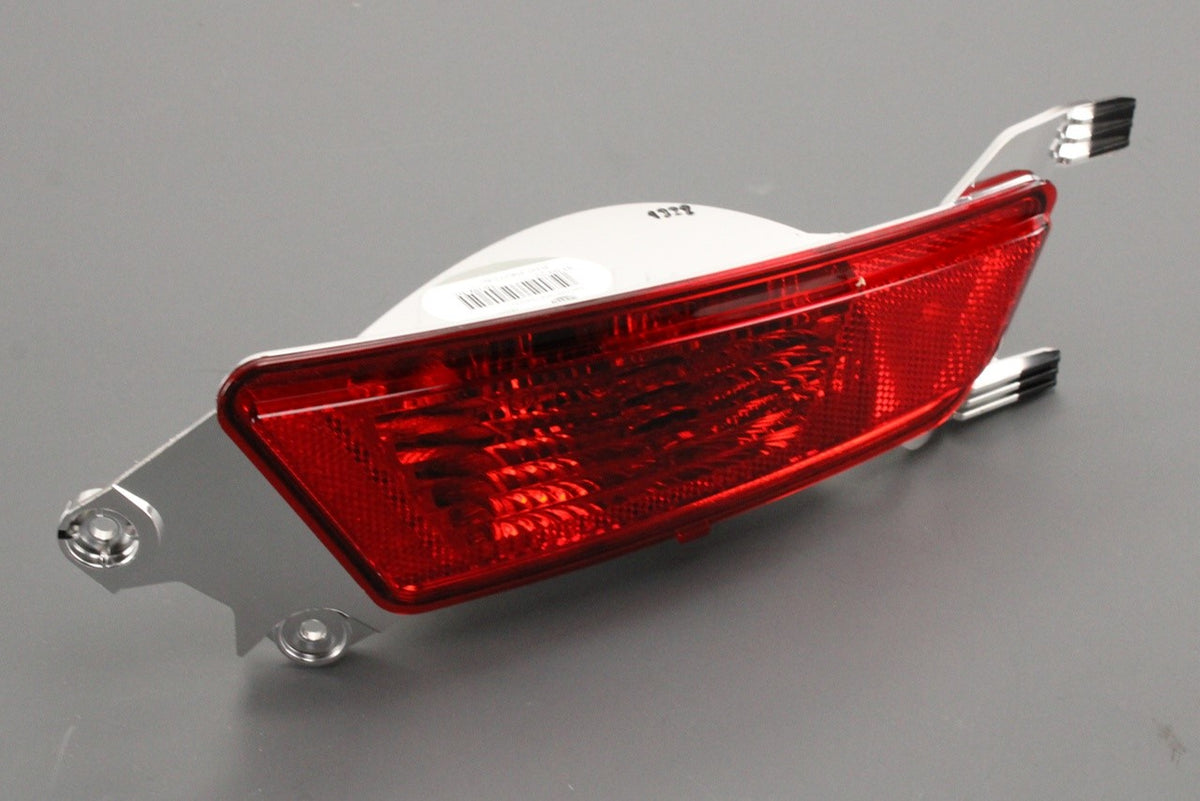 Range Rover Evoque 2012-18 rear fog light (right) LR088531, view 1