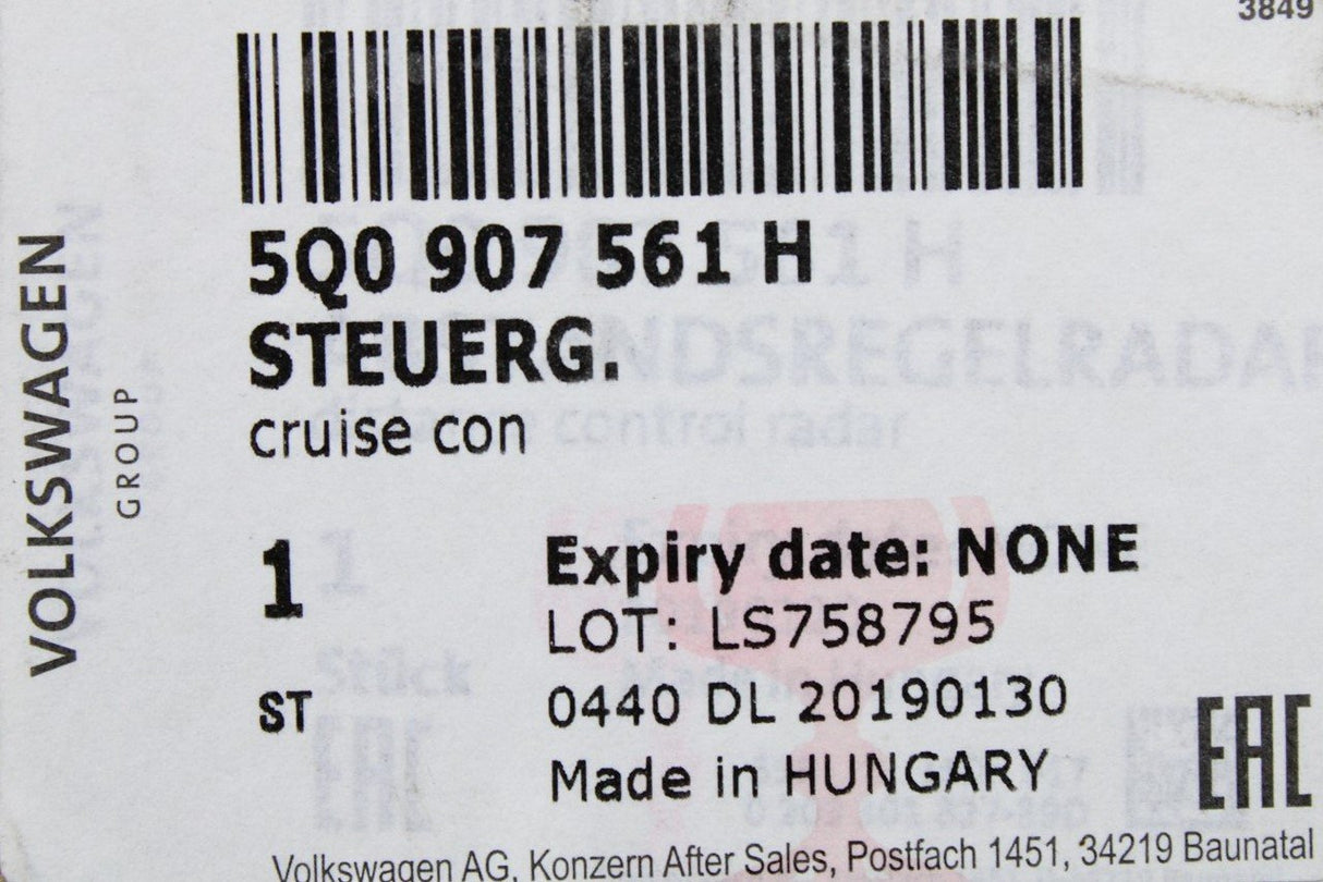 VW Golf MK7 Audi A3 Skoda radar cruise con. distance sensor 5Q0907561H