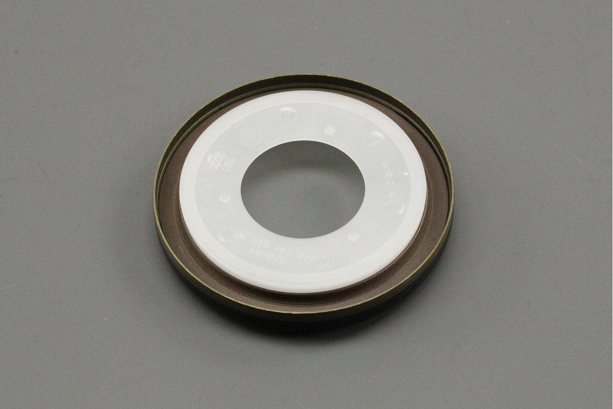VW Transporter Audi A8 TTRS crankshaft seal (2.5L 3.3L) 070103051A