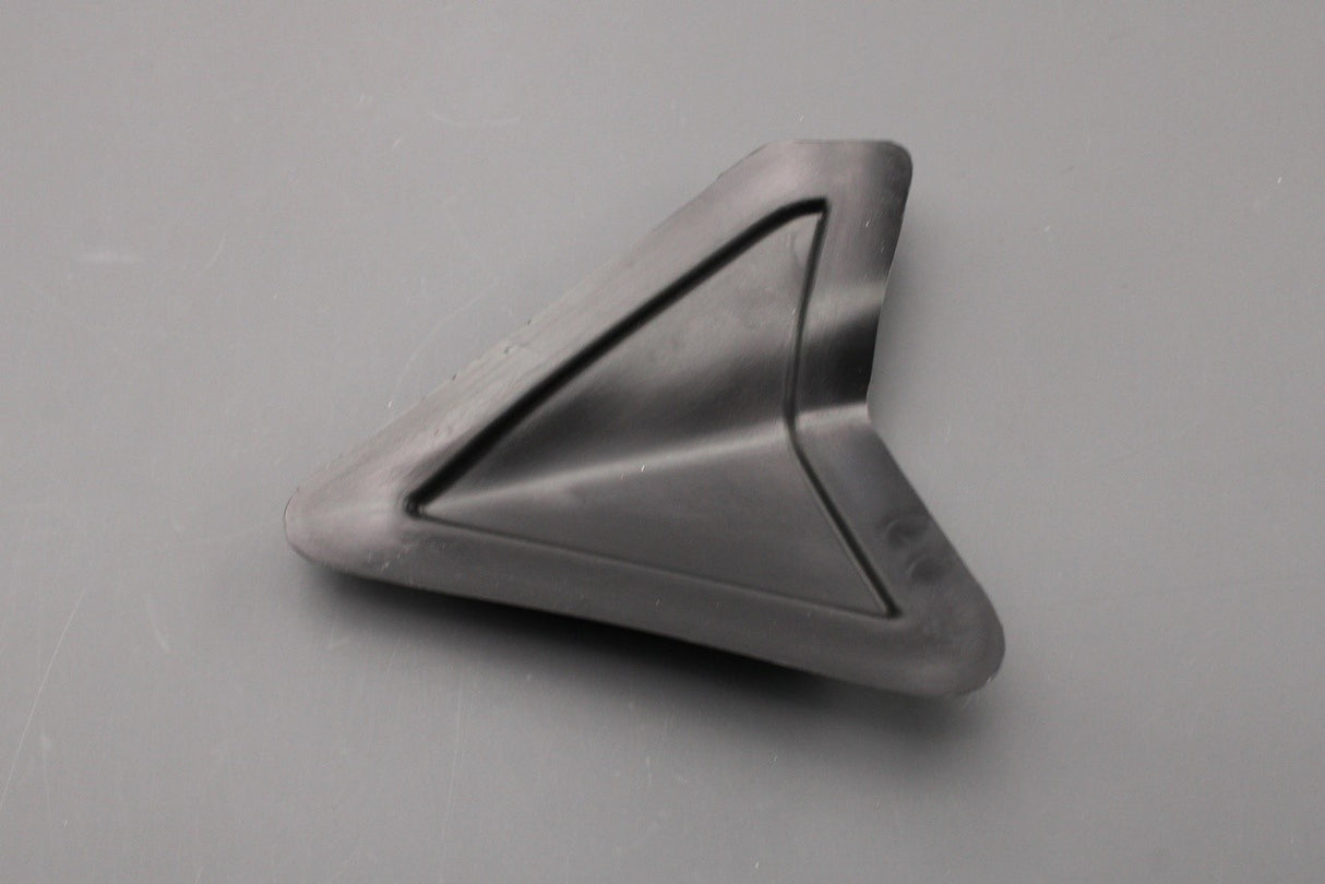 Ducati 1199 1299 V2 Panigale 14-18 carbon swingarm cover guard 96900212A