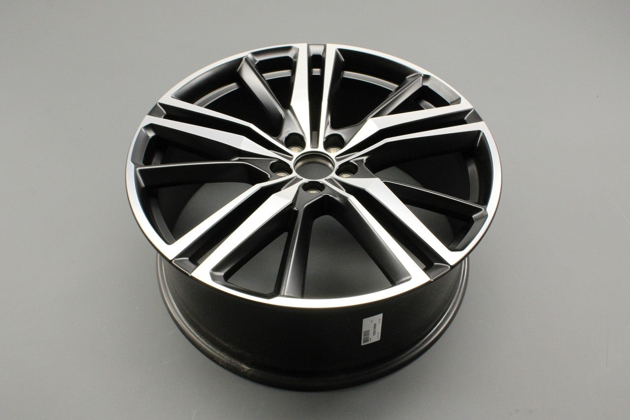 ヴィオーデ Volvo XC60 18-on R-Design diamond cut alloy wheel (8.5x21