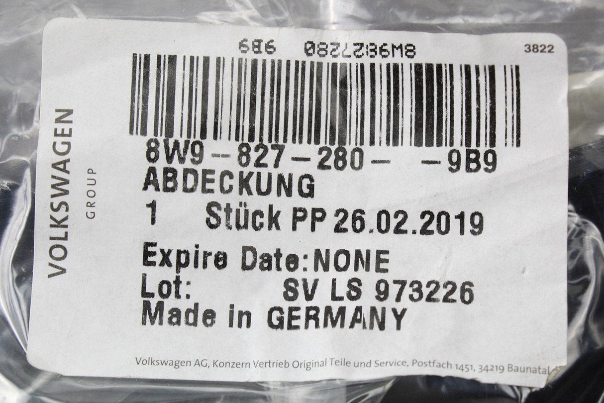 Audi A4 S4 Avant 2016- Right boot hinge cover 8W98272809B9