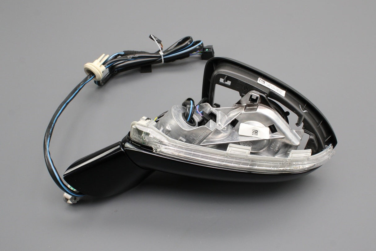 VW Golf Sportsvan 2014-20 RHD wing mirror housing (left) 518857507R GRU