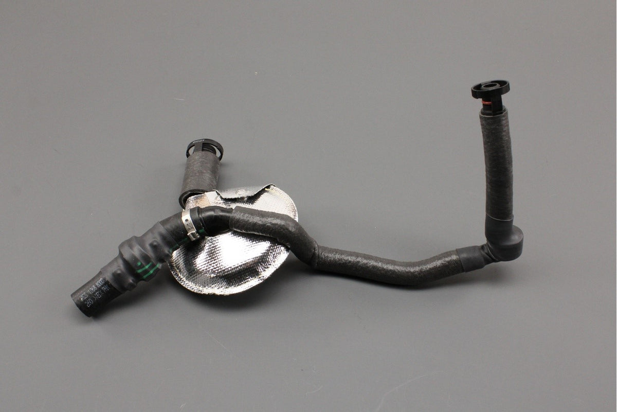 Bentley Continental 6.0 W12 crankcase breather hose cyl 1-6 07C103474P, view 1