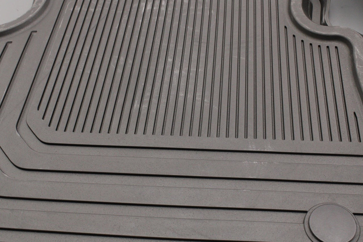 Range Rover 2022-on RHD rubber contour floor mats set VPLKS0626