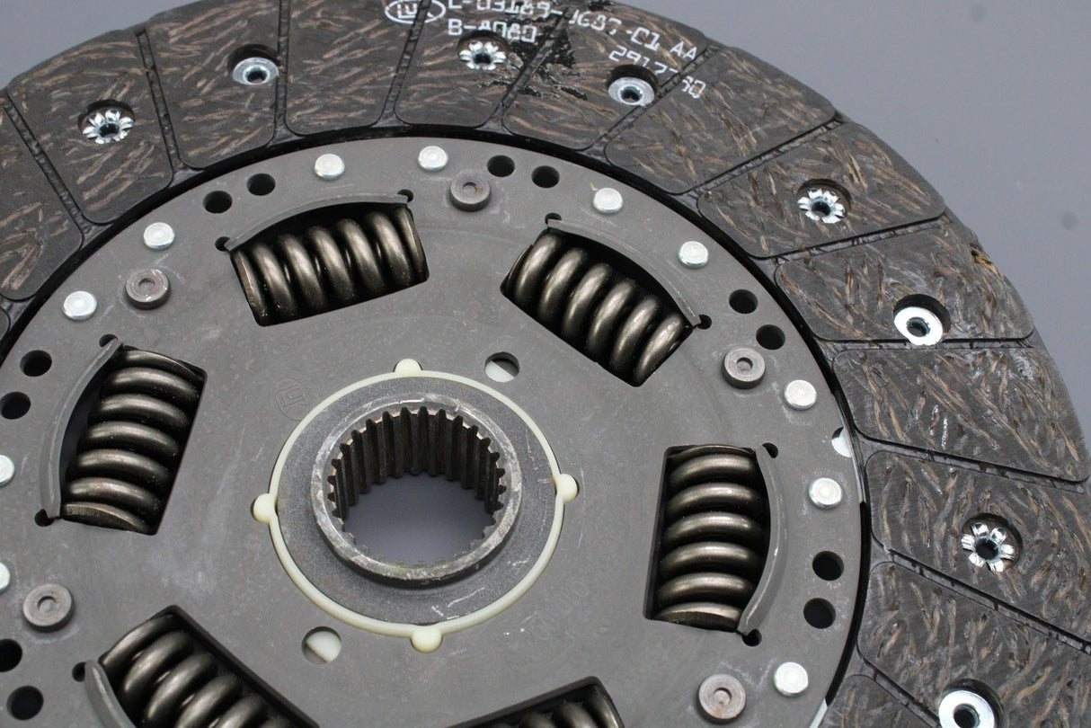 Audi A4 B8 A5 A6 C7 Q5 6 speed manual gearbox clutch plate 0B1141031PX