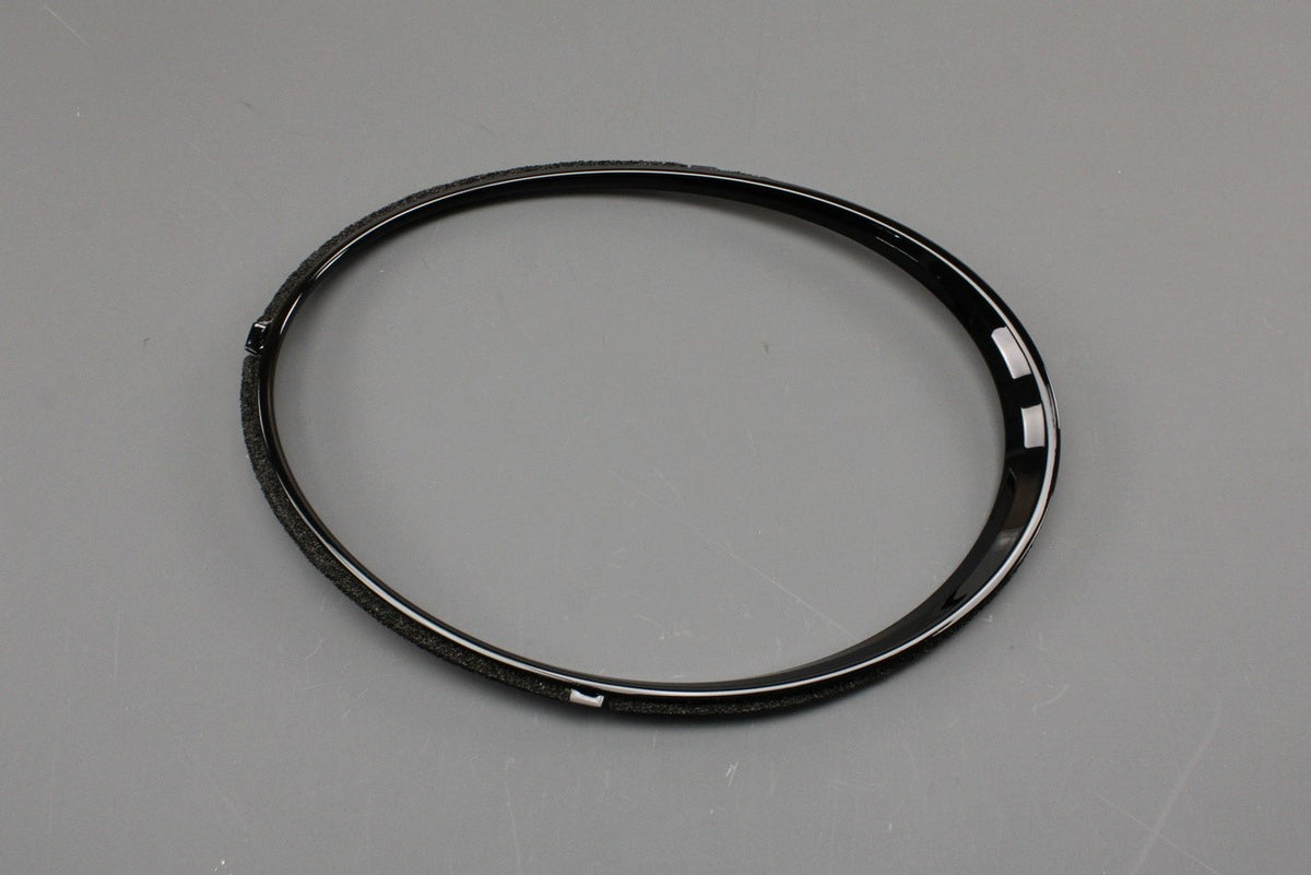 Bentley Continental GT GTC 12-18 headlight trim (inner right) 3W3807834F, view 1