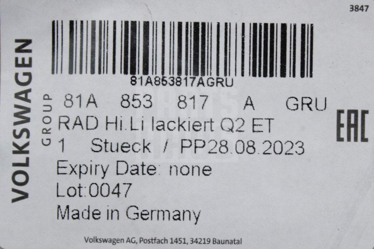 Audi Q2 SQ2 2017-on primed rear wheel arch trim (left) 81A853817A GRU