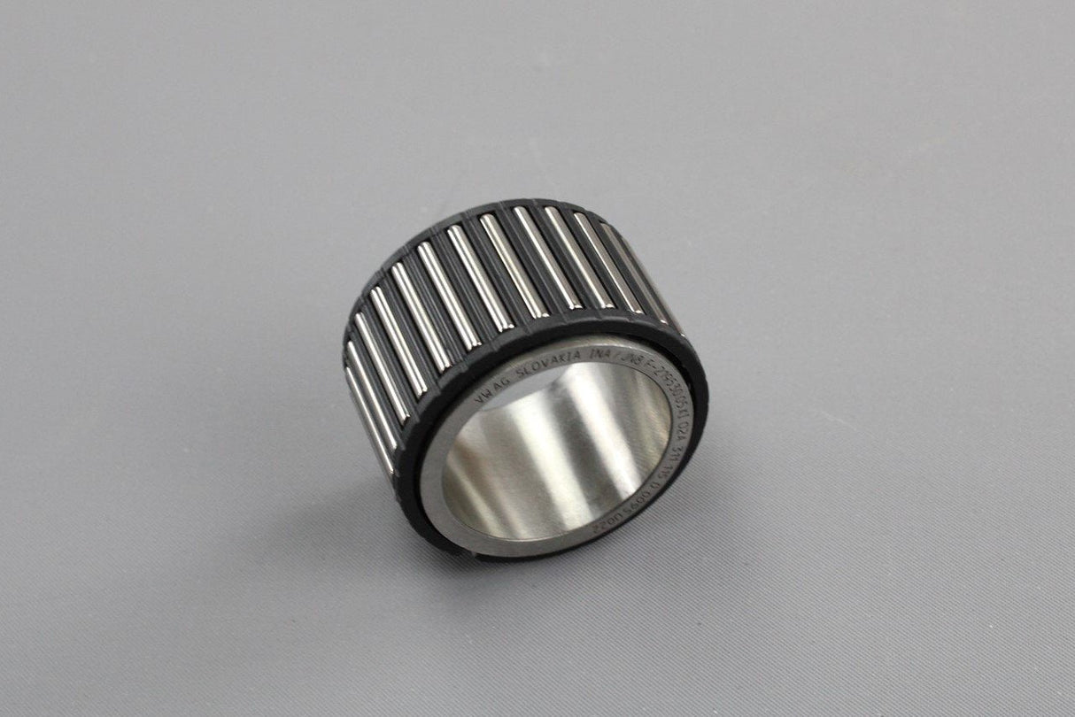 VW Golf Passat T-Roc T6 Audi A1 Manual gearbox needle bearing 02A311115D