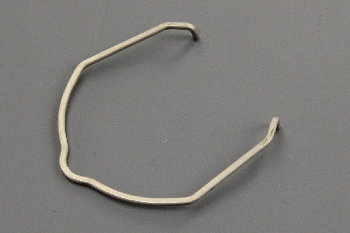 VW Transporter Audi intercooler / intake pipe retaining clip 1J0145769C