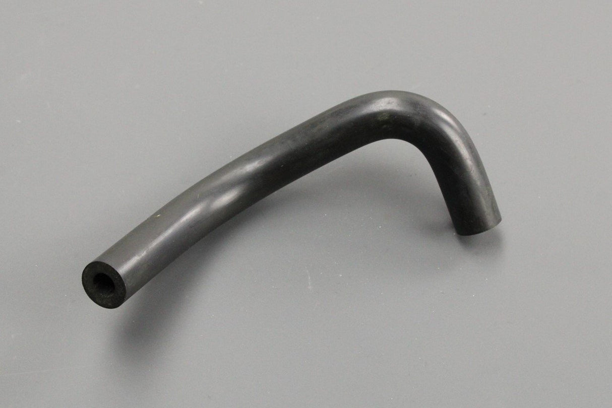 VW Passat Audi A4 S4 A6 1995-2001 intake connecting hose 050133784G