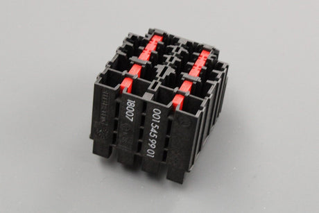 Mercedes-Benz C-Class fuse box (10-13) A0015459901