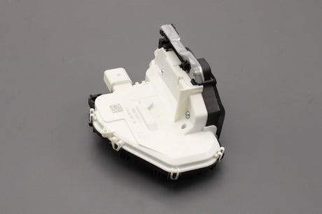 Audi A4 RS4 2016-on A5 RS5 2017-on Q5 rear door lock (right) 4G0839016P