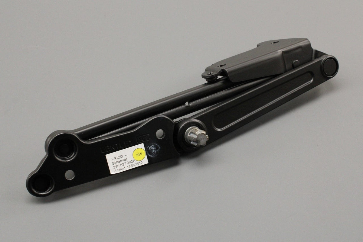 Bentley Mulsanne 11-21 Flying Spur boot lid hinge (right) 3Y0827302A, view 1